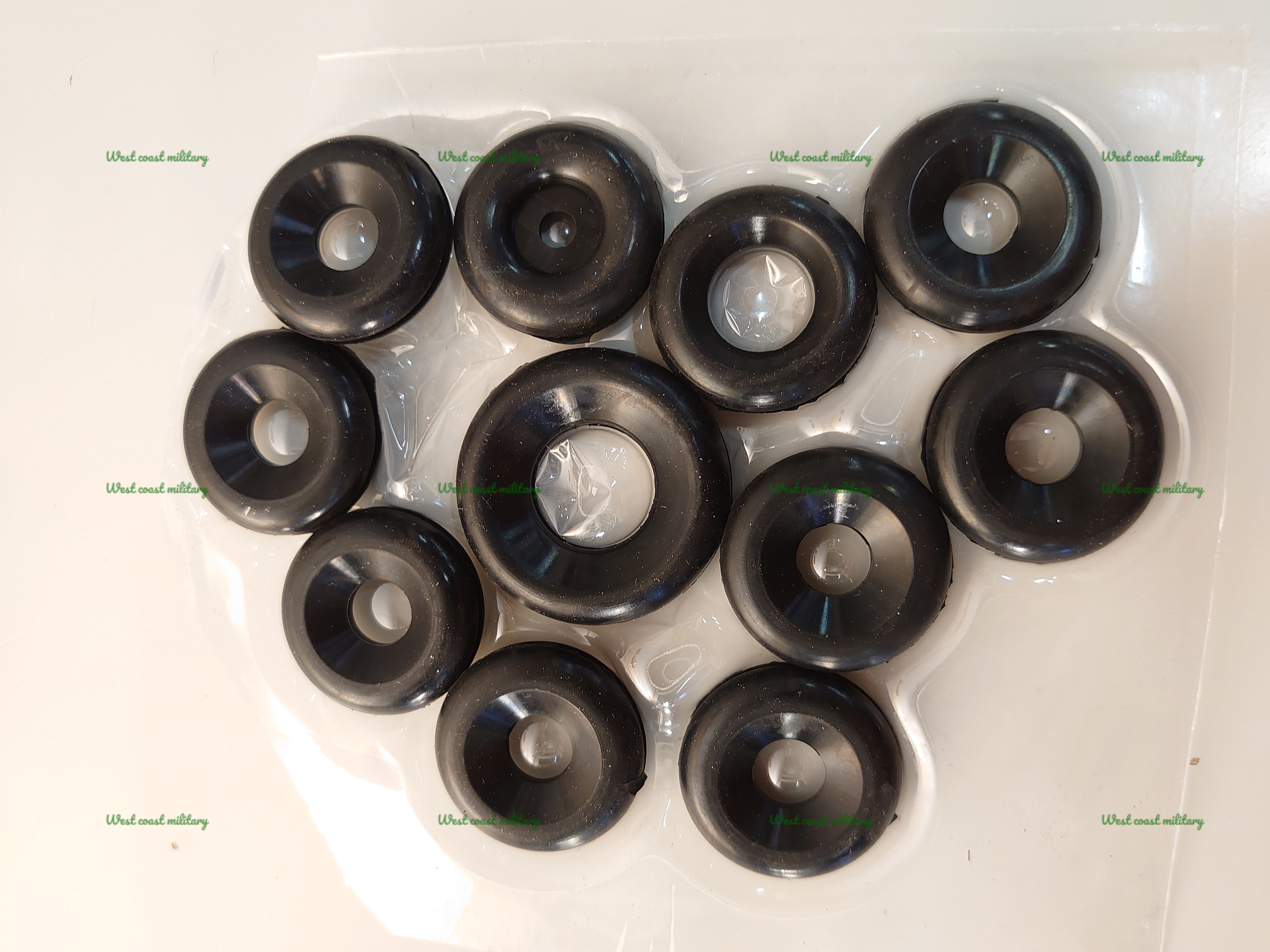 Gummi  skydd för genomförning torpedvägg