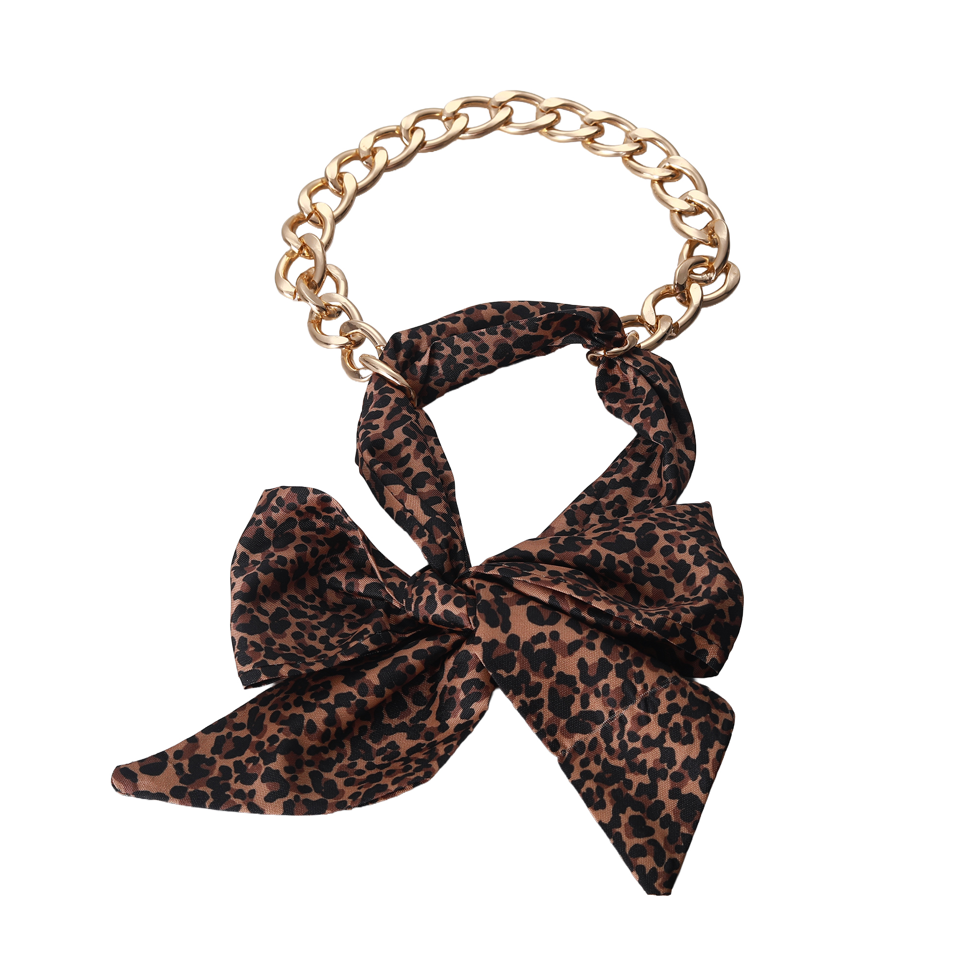 Kort halsband med sjal