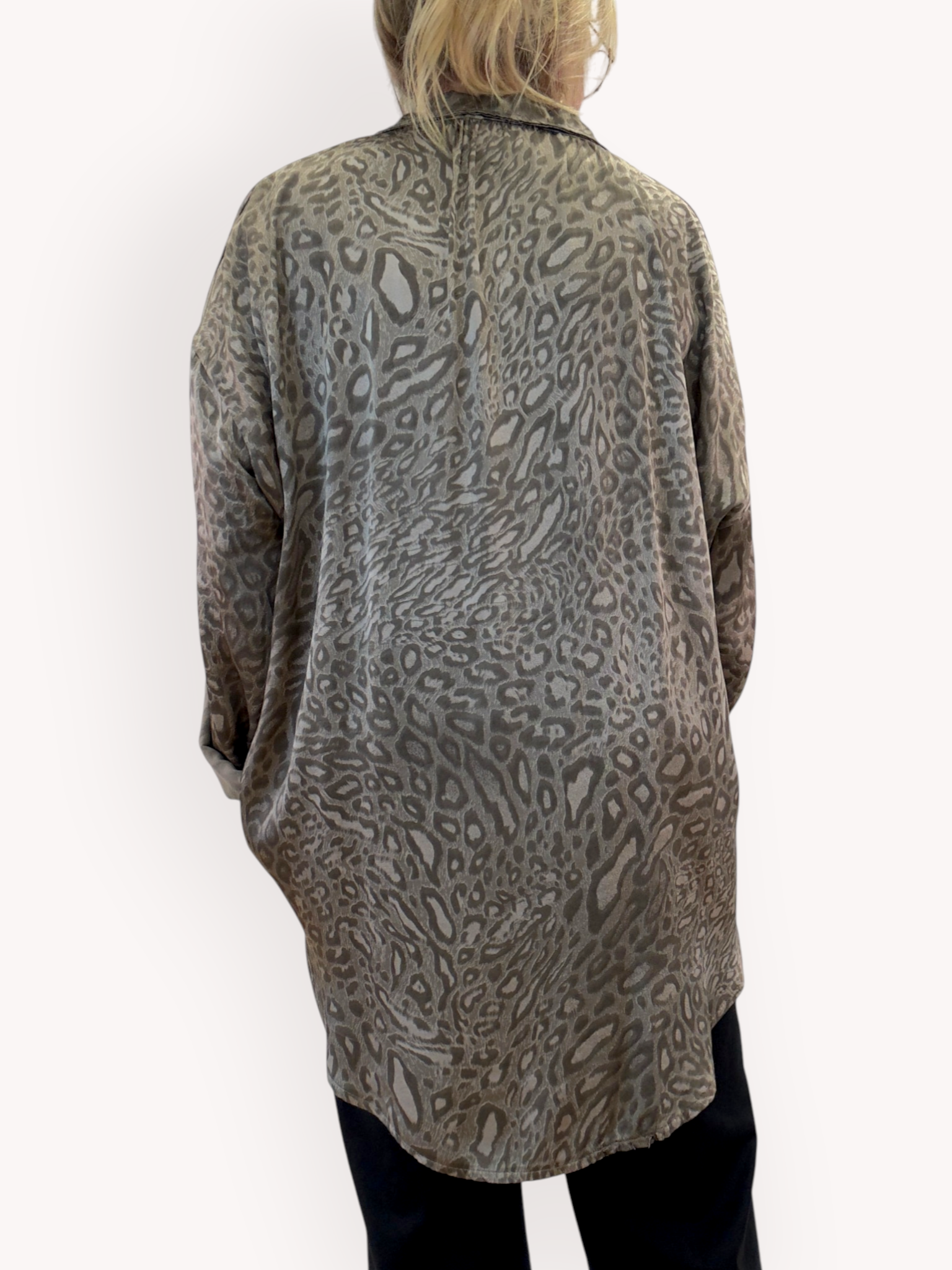Leopardmönstrad skjorta - 4