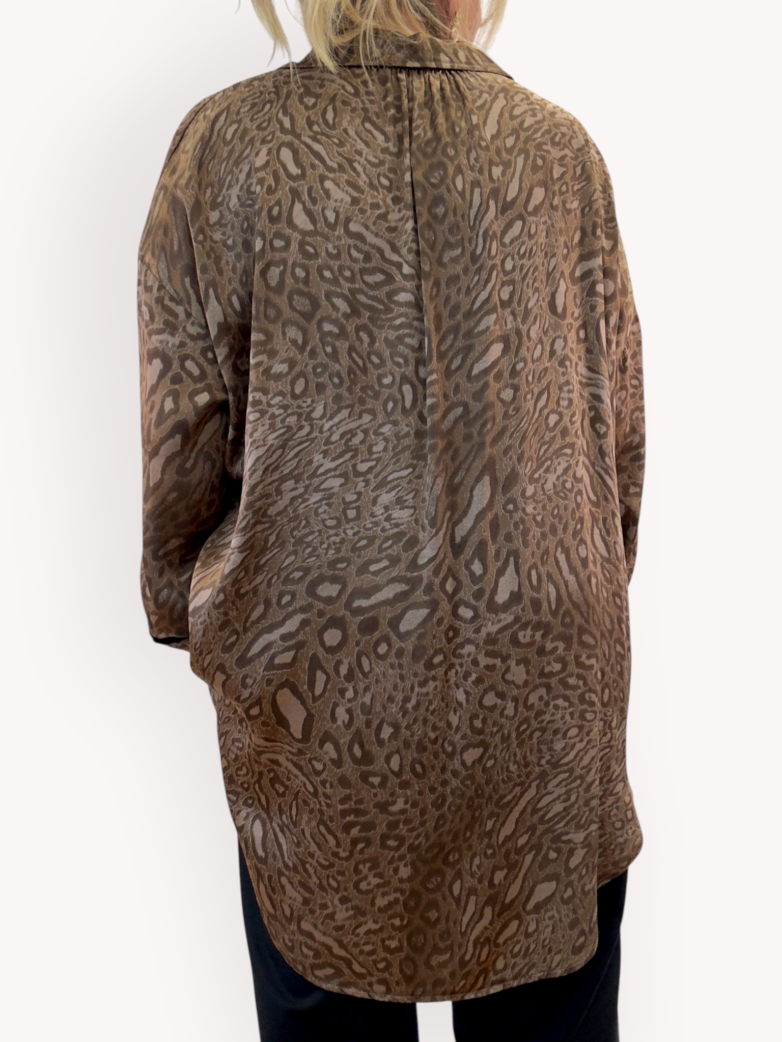 Leopardmönstrad skjorta - 4