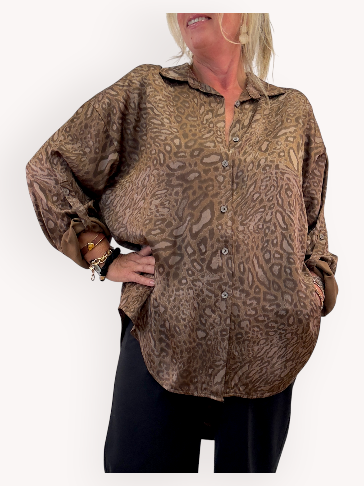 Leopardmönstrad skjorta