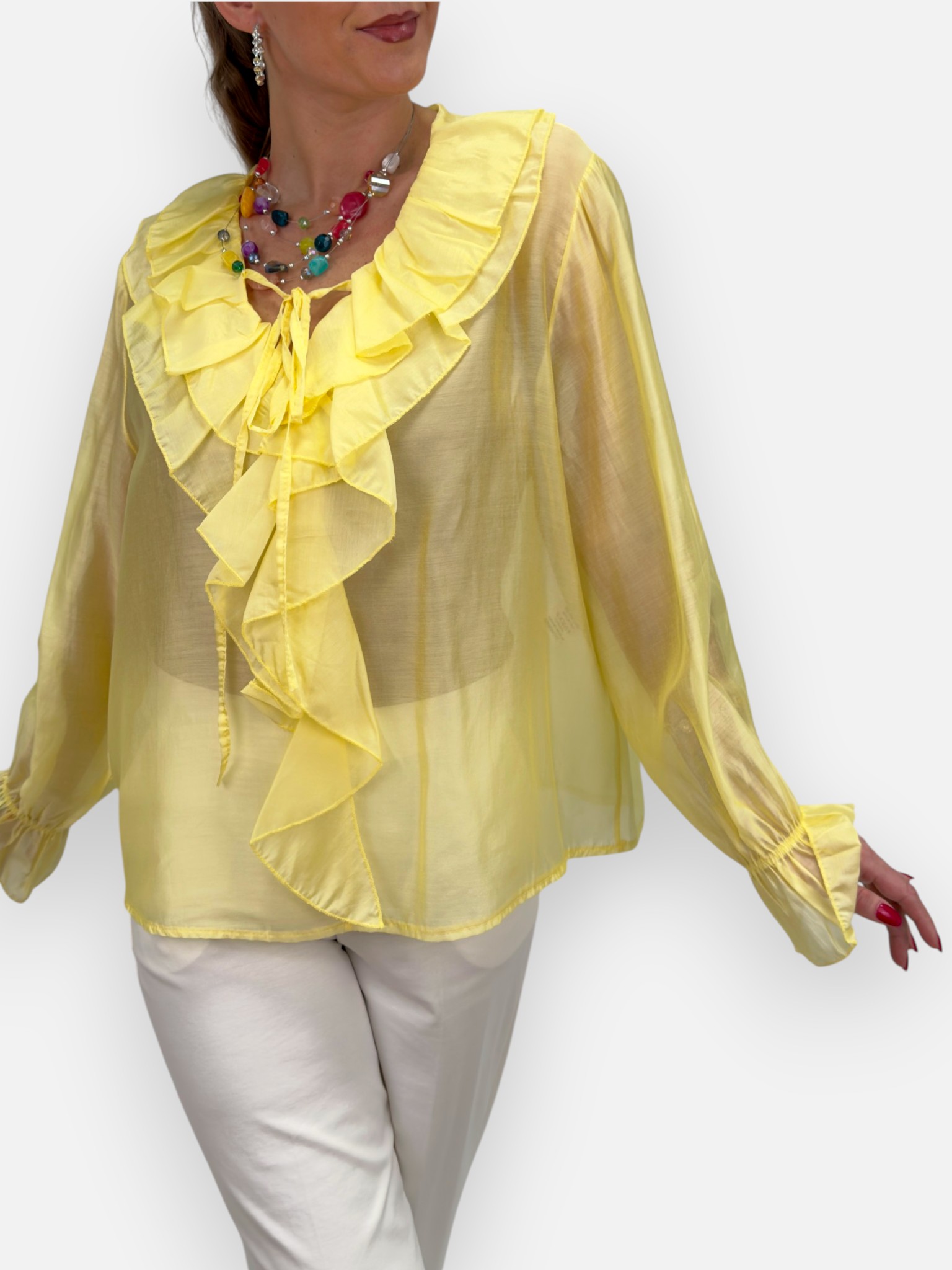Blus med volanger - 2