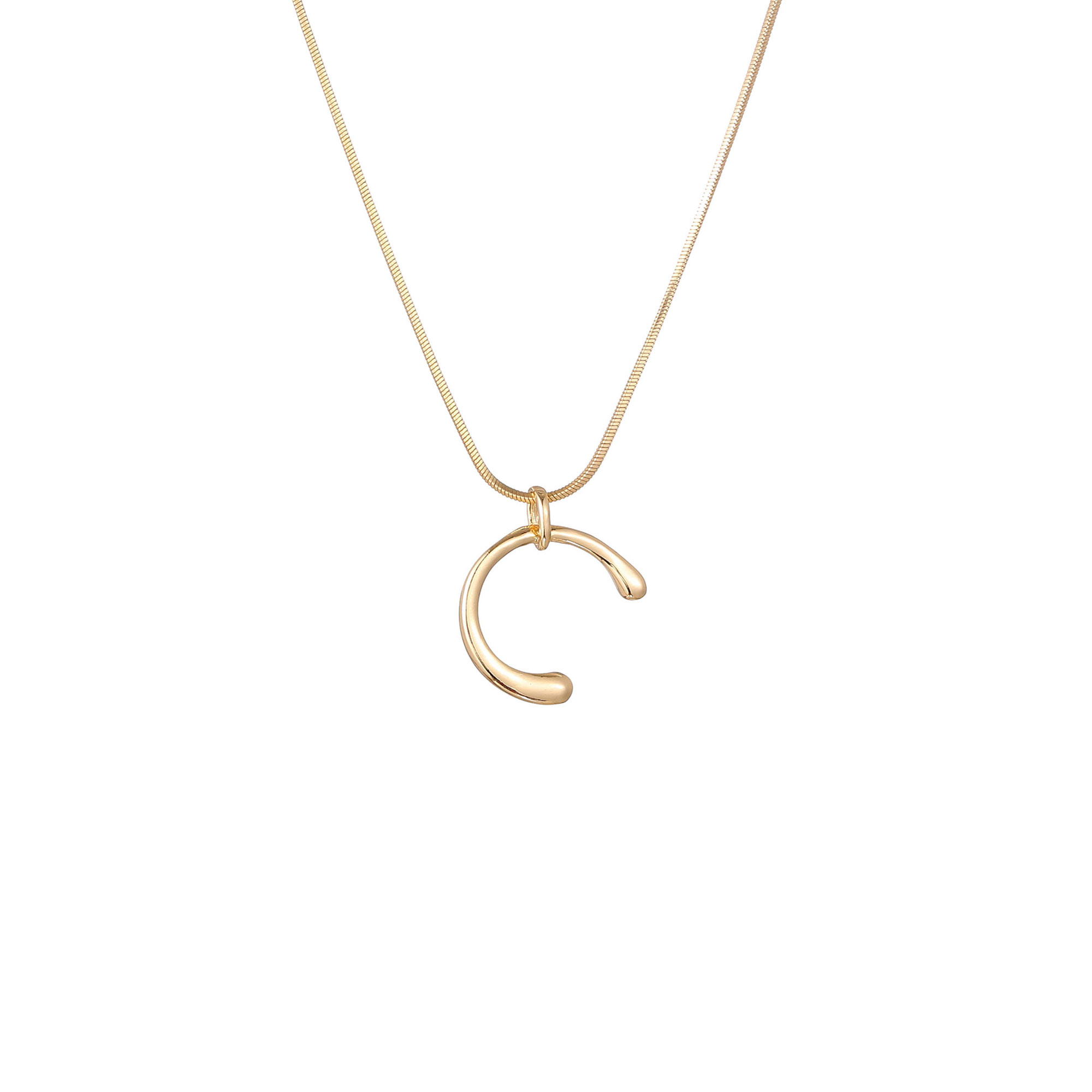 Short necklace