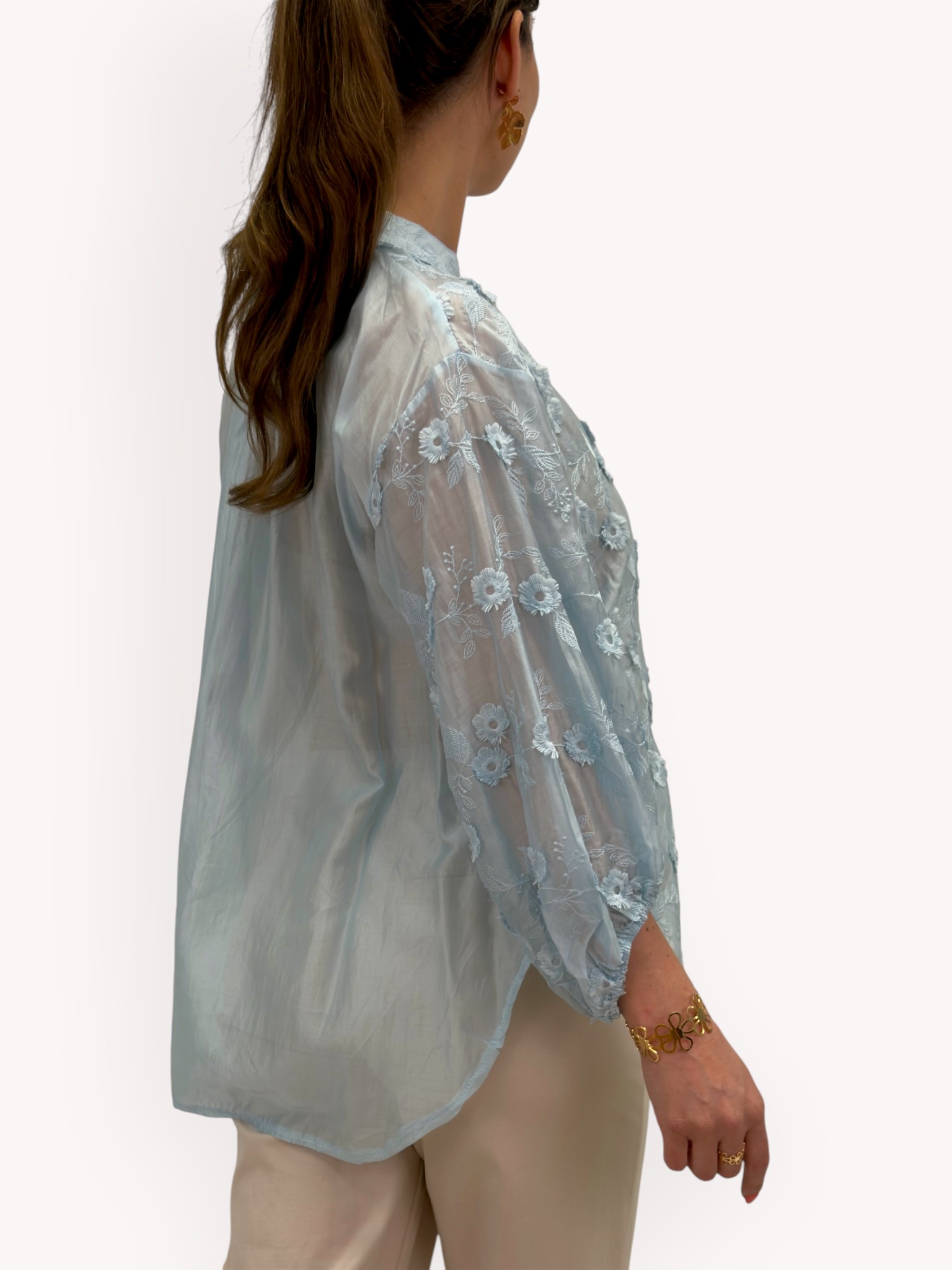 Blus med broderi - 2