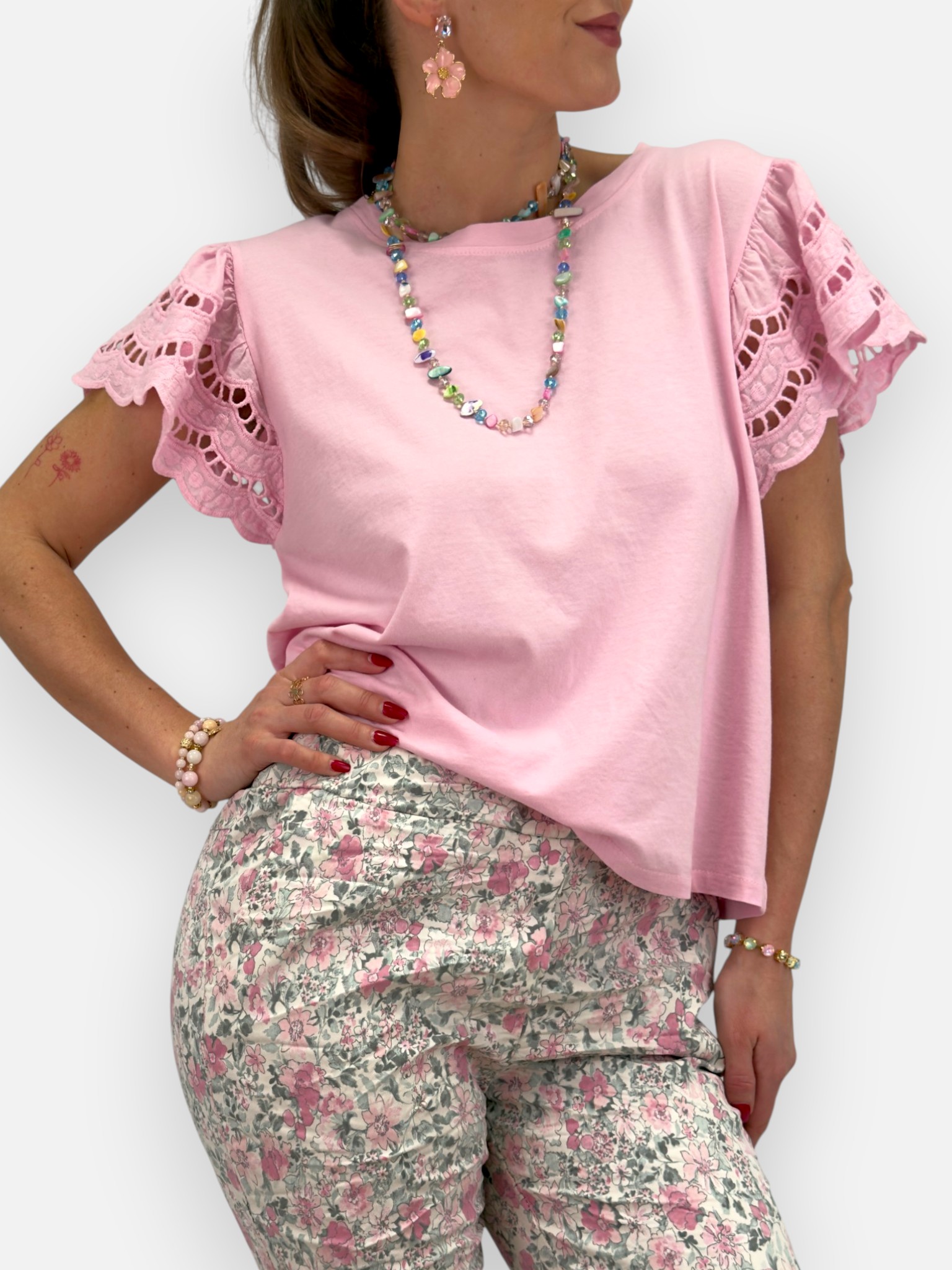 Topp med broderie anglaise - 3
