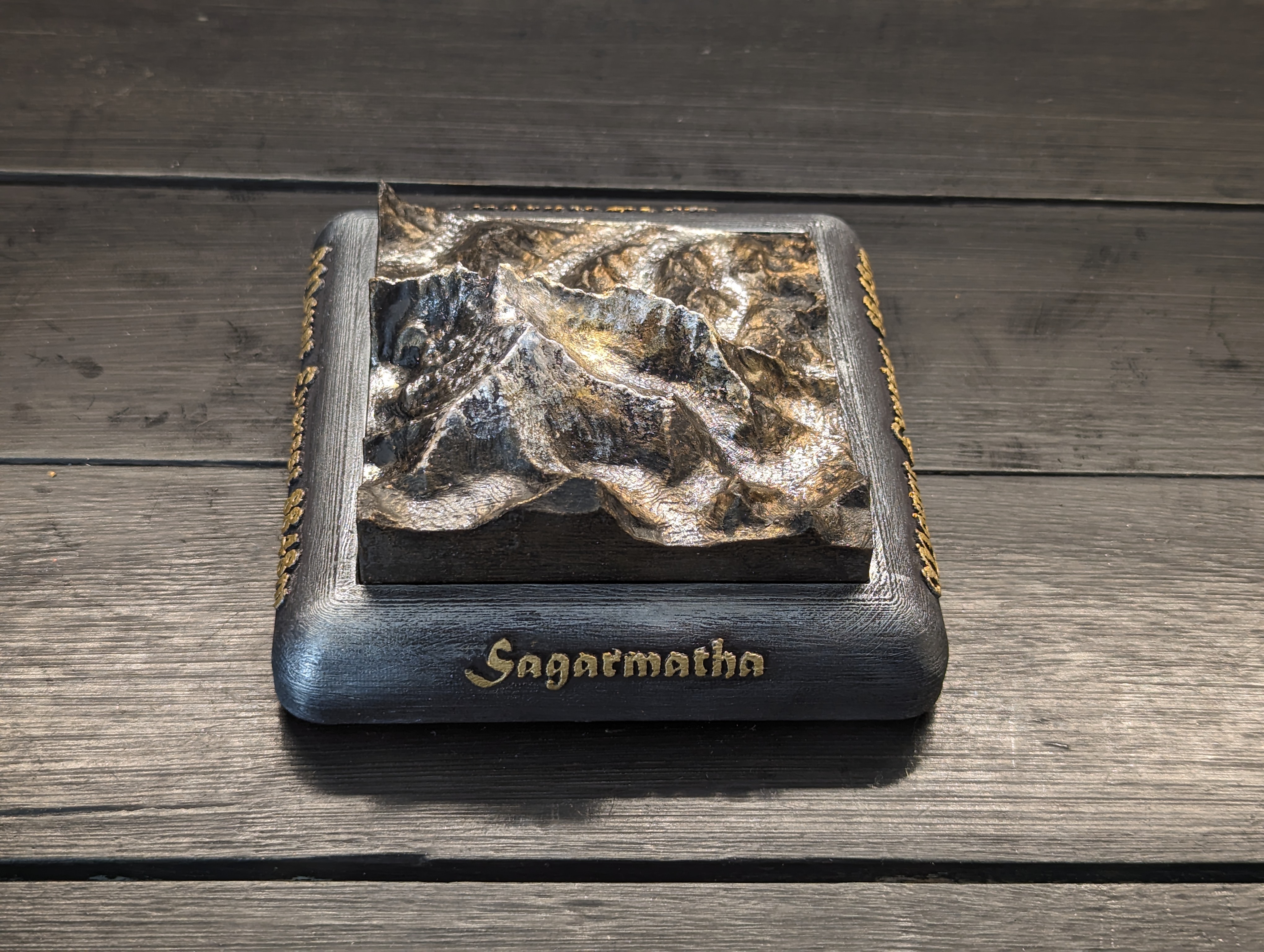 Handmålad 3D modell av Mount Everest  [S] - 5