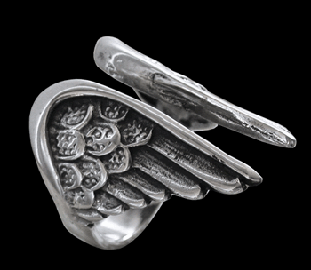 Two wings silverring med fjäder.