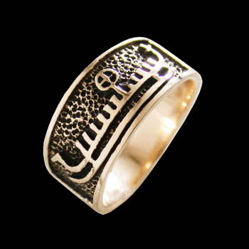 Hällristningsmotiv ring i brons.