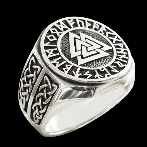 Valknut ring i Äkta silver.