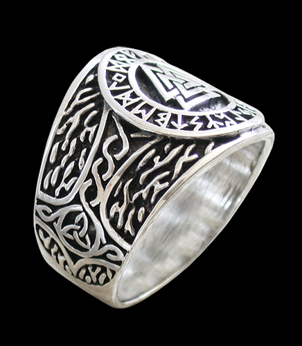 Klackring med Valknut. - 3