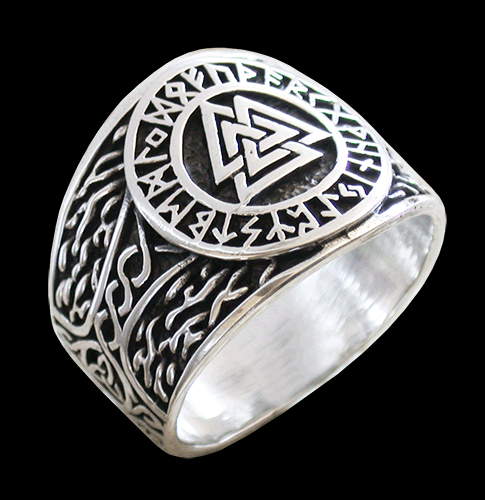 Klackring med Valknut. - 2