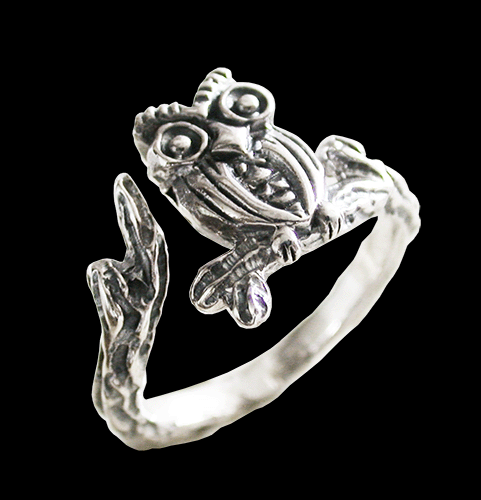 "Uggla i mossen" Uggla ring i Äkta silver.
