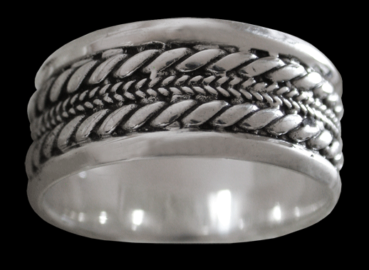 Variant av hövdingaringen i Äkta silver. - 2