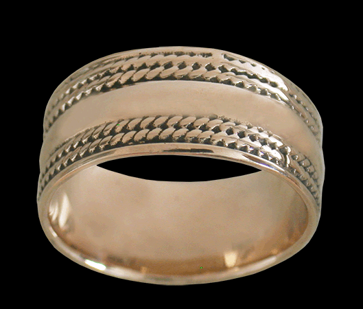 Mönstrad slät ring. - 3