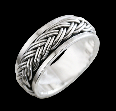 8.5 mm. Flätad stress / ADHD ring i Äkta silver. - 2