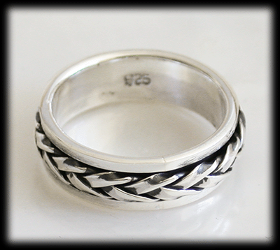 6.5 mm. Flätad stress / ADHD ring i Äkta silver. - 3