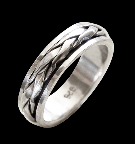 5.5 mm. Flätad spinner ring / stressring i Äkta silver..