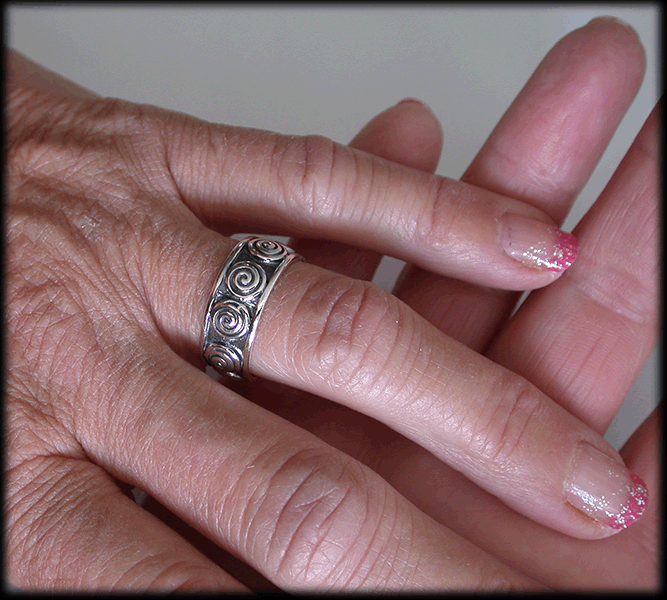 Elegant spiralring i Äkta silver. - 3