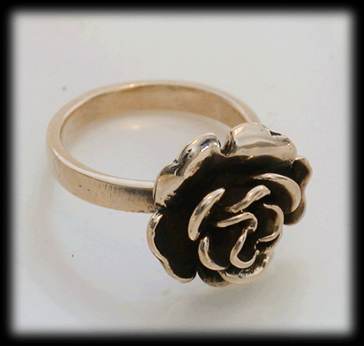 Levande ros ring i brons. - 3