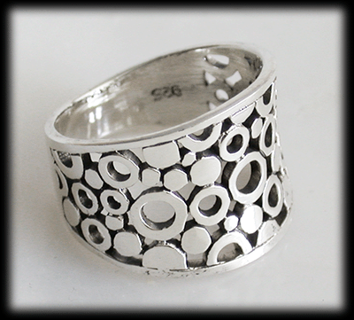 Bred silverring med ringar. - 3