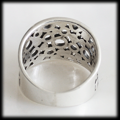 Bred silverring med ringar. - 4