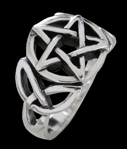 Pentagram ring i Äkta silver.