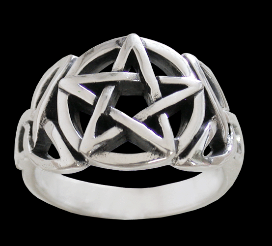 Pentagram ring i Äkta silver. - 2