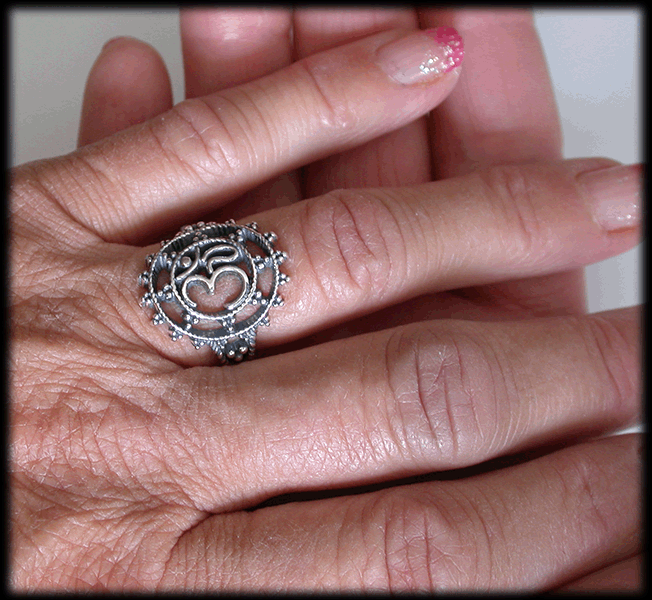 Vacker Aum ring i Äkta silver. - 3