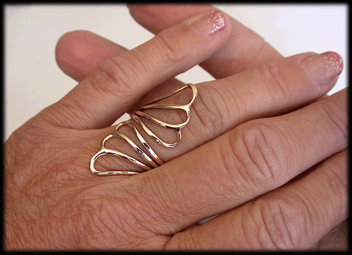 Elegant bronsring. - 3