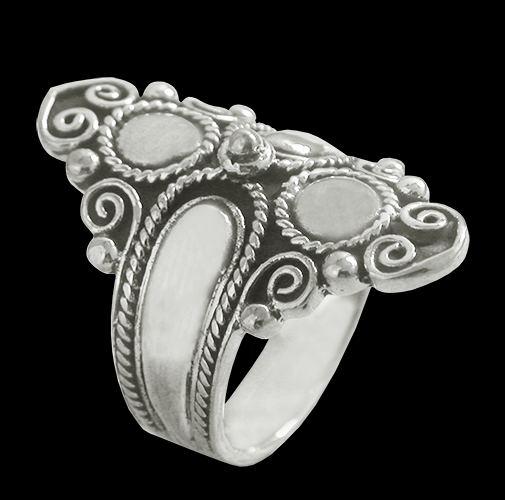 Stor silver ring. - 2