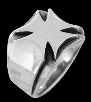 Slät Malteser ring.