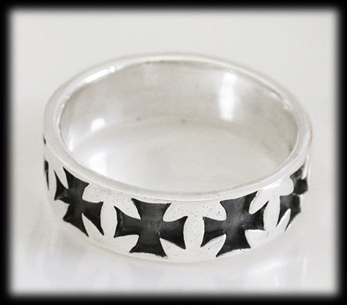 Malteserkors ring i Äkta silver. - 2