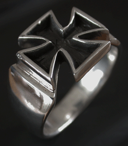 Ring Malteserkors i Äkta silver.