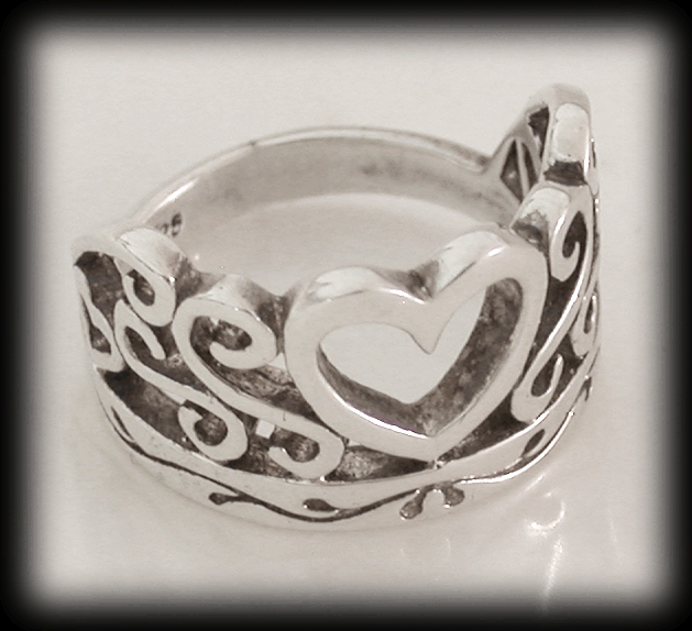 Love you ring. - 3