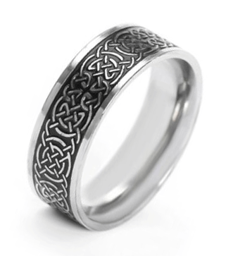 8 mm. Finstilt keltisk ring i stål. - 2