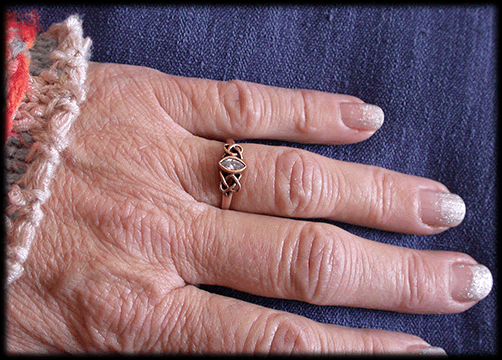 Keltisk ring med kristall. - 3