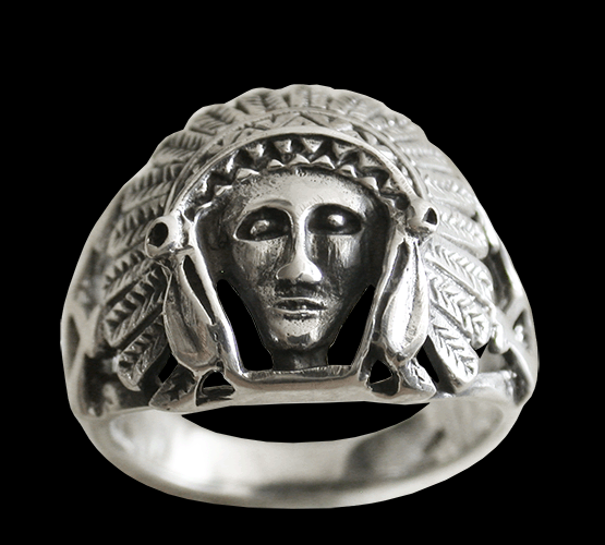 "Stridsyxan" indian ring i Äkta silver. - 2
