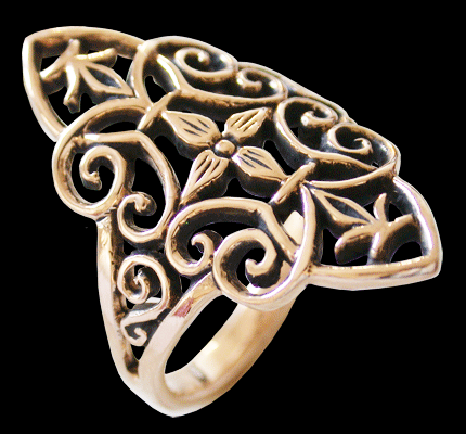 Snygg ny filigran ring i brons.