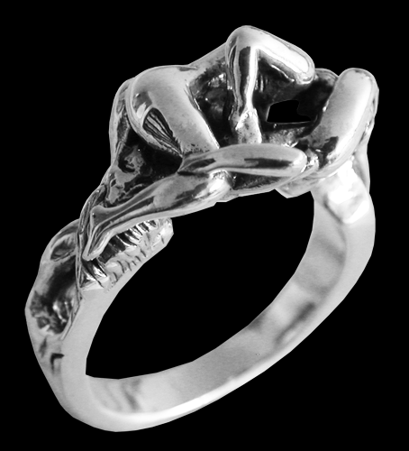 69:an. Mycket sex silverring.
