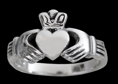 Slät Claddagf ring. - 2