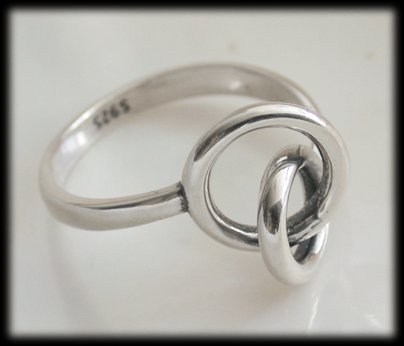Circles of love. Silverring. - 5
