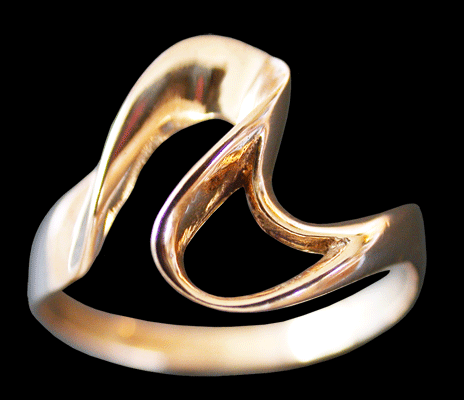 Vacker ring i Brons. - 2