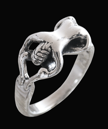 69:an. Erotisk ring i Äkta silver. - 2