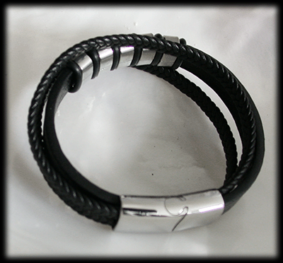 Vackert läderarmband i Äkta läder. - 3