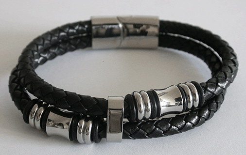 Vackert läderarmband. - 3