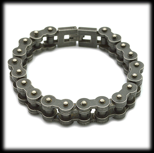 13 mm bred. Oljig look. MC Armband i stål. - 2
