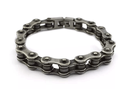 12 mm. Oljig look. MC Armband i stål.