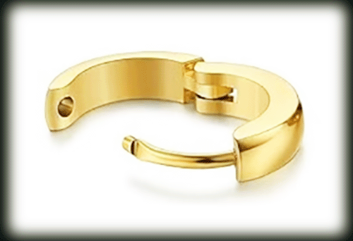4 x 14 mm. Blanka örhängen i guldpläterat rostfritt stål. - 4