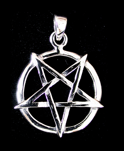 25 mm. Upp och ned vänt Pentagram hänge.