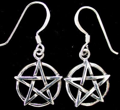 Pentagram örhängen i Äkta silver.